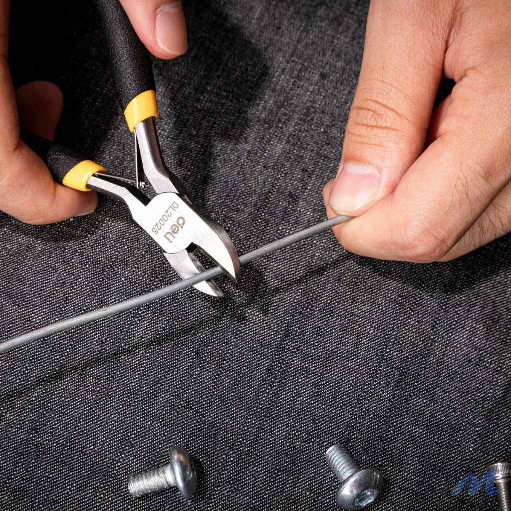 Mini Pliers 5" Deli Tools EDL20025 (yellow)