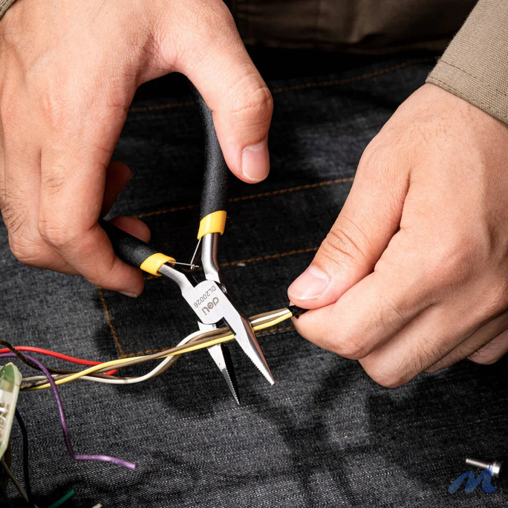 Mini Pliers 5" Deli Tools EDL20026 (yellow)