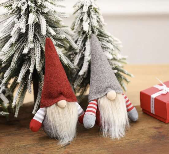 Standing gnome - set of 2 pcs. S17238-3