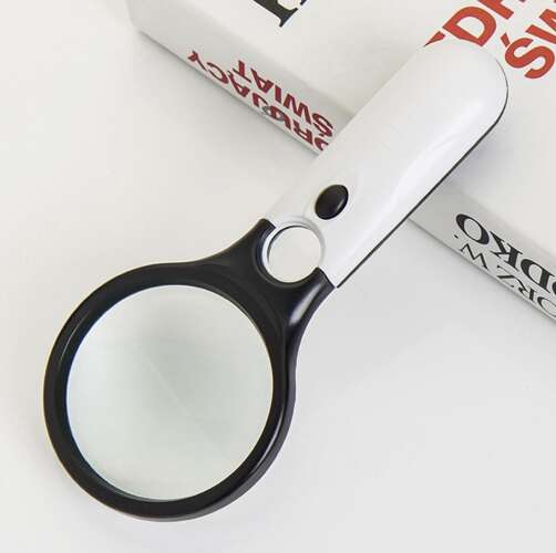 LED illuminated magnifying glass Izoxis 22670-3