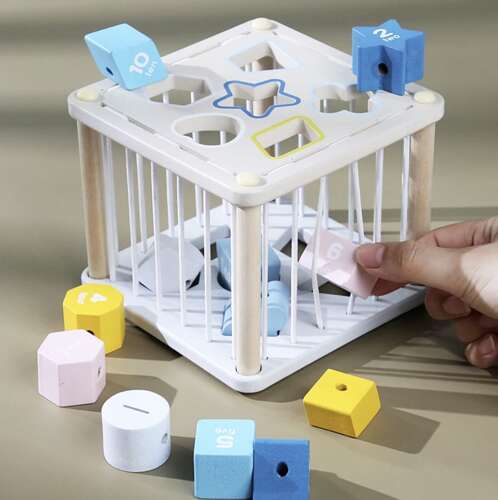 Sorter - wooden sensory cube 22885-8