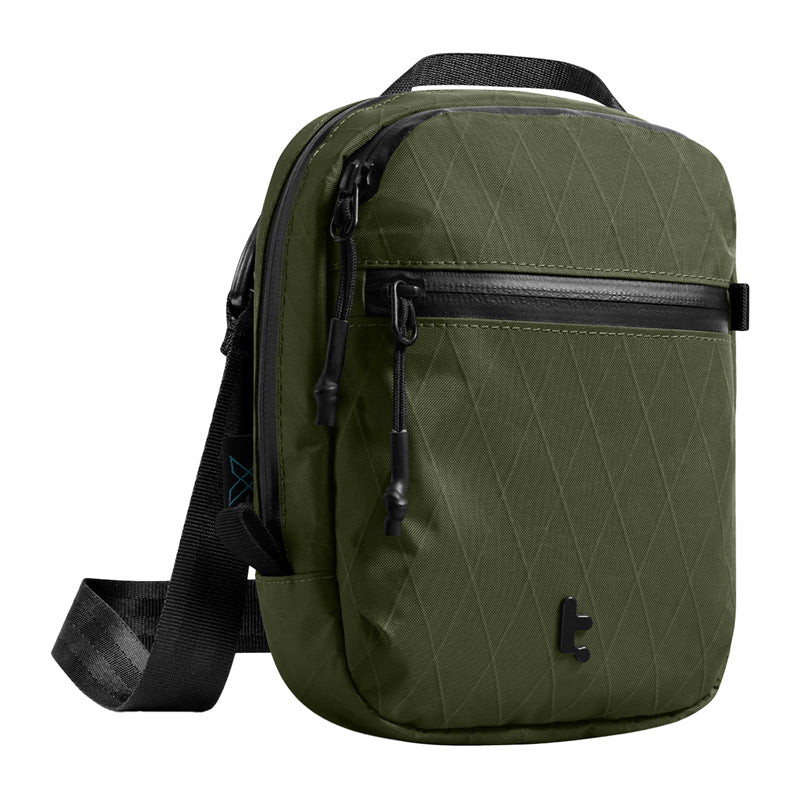 TOMTOC Aviator-T37 travel bag with shoulder strap X-Pac 1.3L (green)