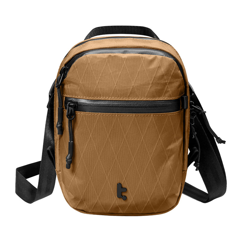 TOMTOC Aviator-T37 travel bag with shoulder strap X-Pac 1.3L (brown)