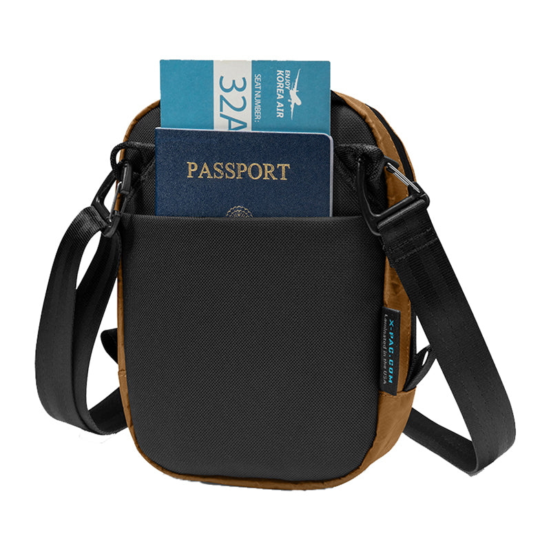 TOMTOC Aviator-T37 travel bag with shoulder strap X-Pac 1.3L (brown)
