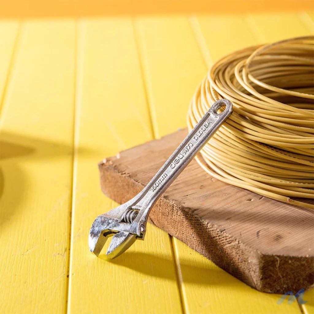 Adjustable Spanner 6" Deli Tools EDL006A (silver)