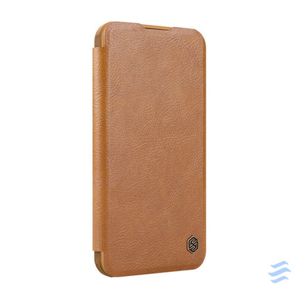 Etui Nillkin Qin Prop Leather iPhone 16 (brązowy) Protective cases for smartphones