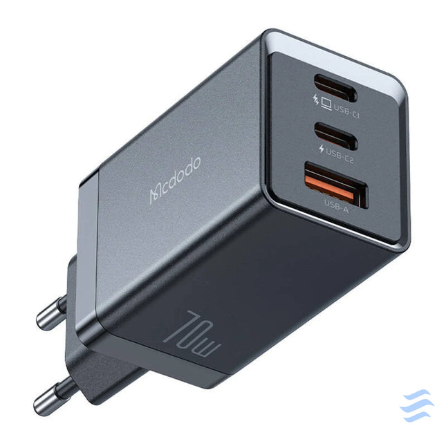 GaN Mcdodo CH 1543 network charger 2x USB C 1x USB 67W + USB C to USB C 2m cable (black) mains chargers