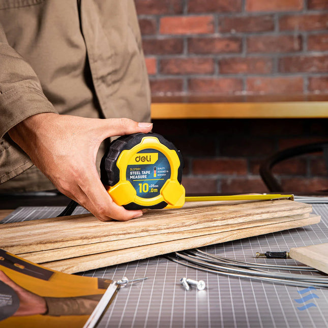 Steel Measuring Tape 10m/25mm Deli Tools EDL3799Y (yellow) Measuring tools